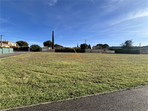terrain à la vente -   84600  VALREAS, surface 0 m2 vente terrain - ARI14340
